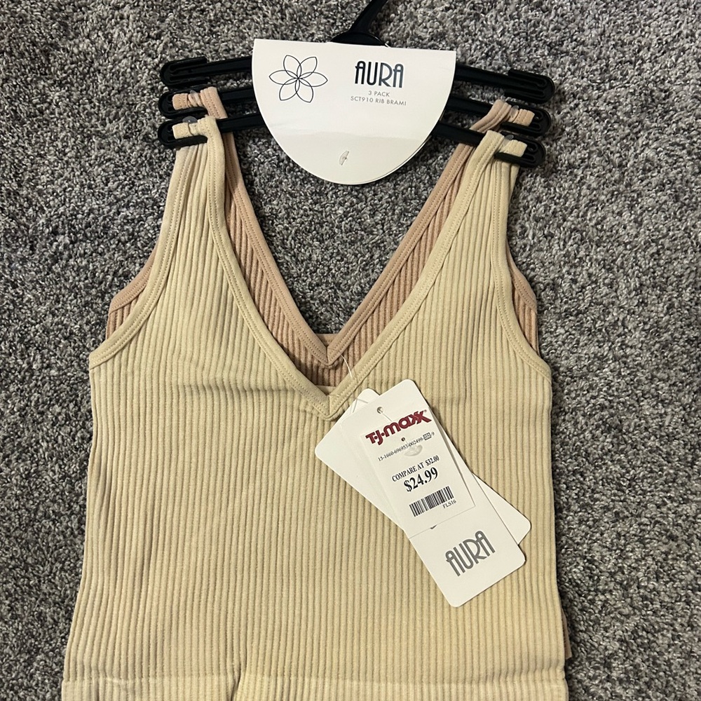 Aura Cream Ribbed Fitted Tank Top